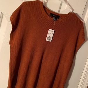 Short sleeved sweater